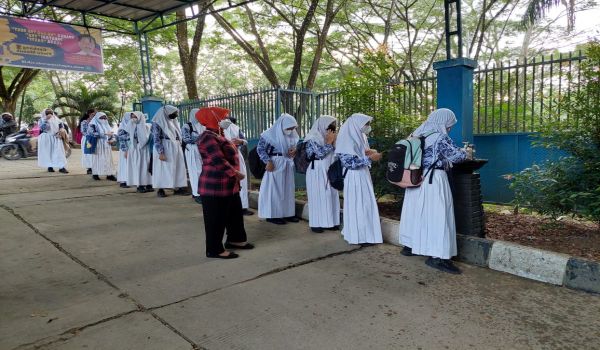 Serba Serbi Pembelajaran Tatap Muka (PTM) Hari Pertama
